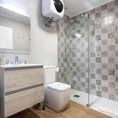 Sunnyland Martianez 2 Apartment