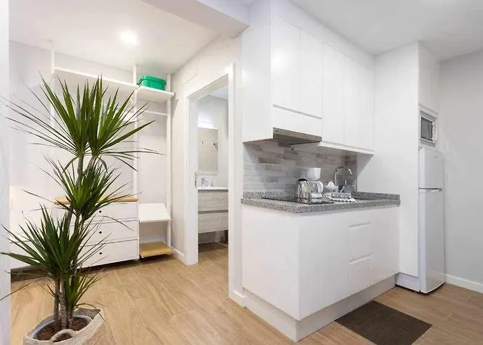 Apartment Sunnyland Martianez 2 *